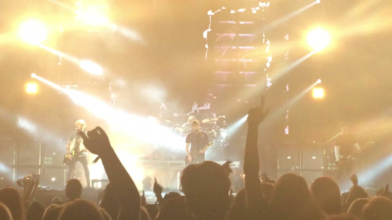 5 Seconds Of Summer SLFL - Carry On, Hey Everybody! - 07-31-2016 - Xcel Energy Center, St Paul
