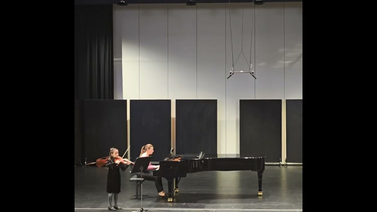 Wolfgang Amadeus Mozart (1756–1791) Konzert Nr. 2 D-Dur KV 211I. Allegro moderato
