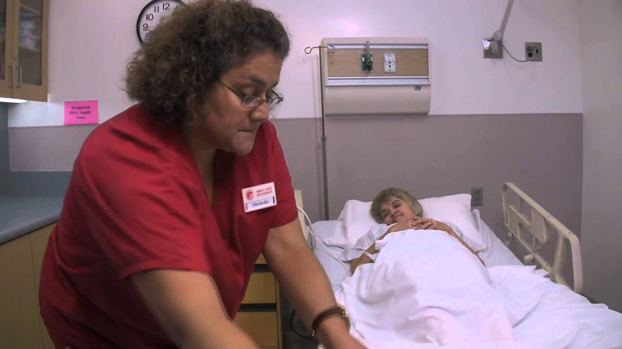 04 Assists with Bedpan