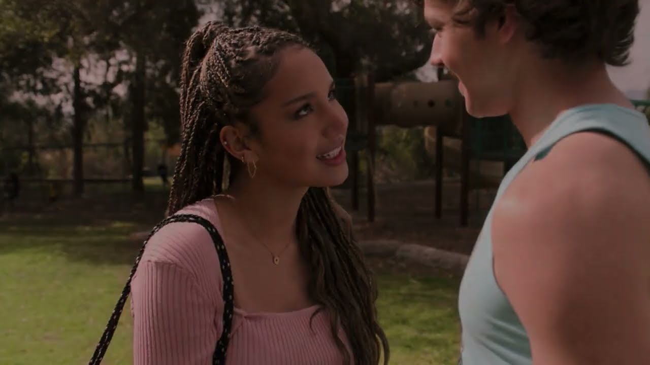 Ej and Gina - Adore You (+3x02)