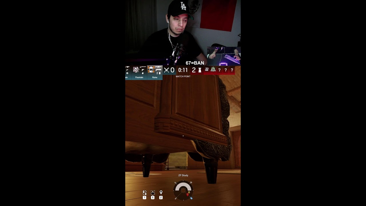 Playing Siege! I know I have 0 viewers. I read chat.