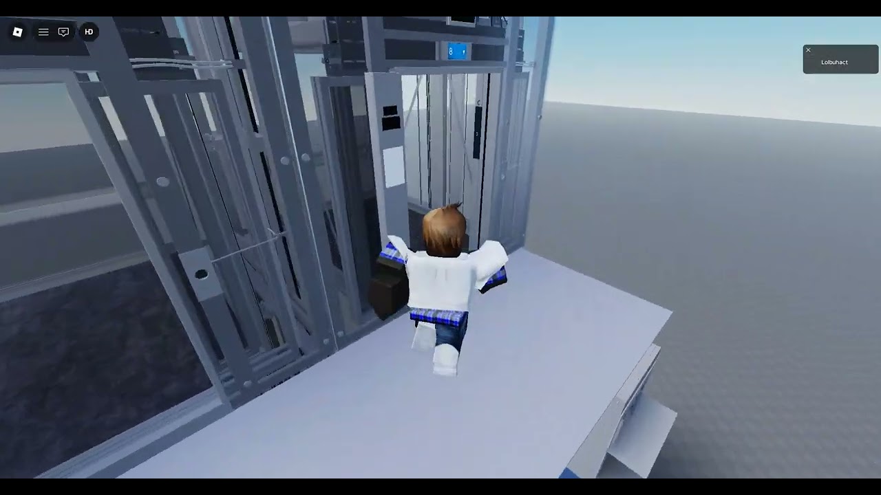 Luxiar D.D Innova4 trên trong Roblox