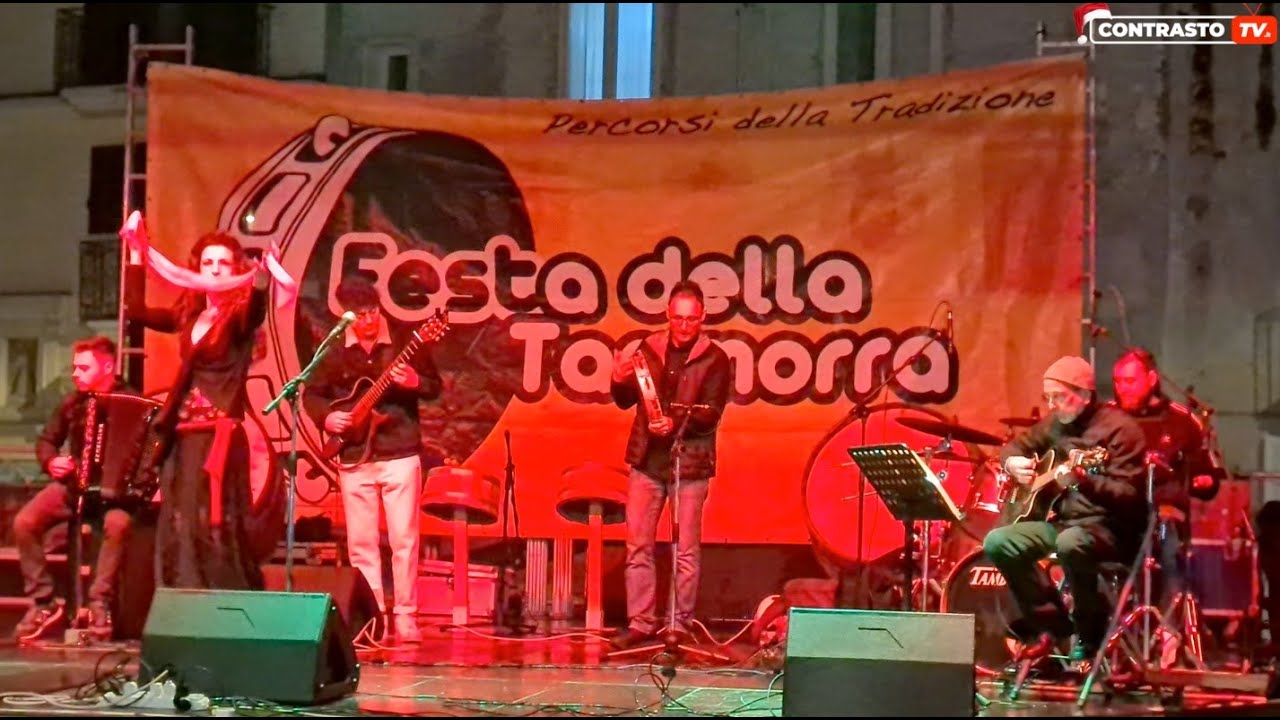 Carinaro, la festa della Tammorra in piazza Trieste (21.12.22)