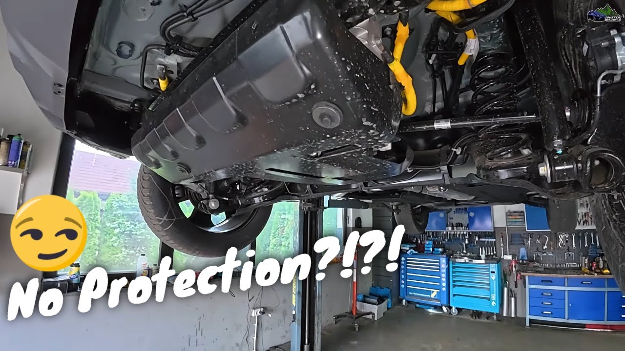 Что там снизу у нового Dacia Duster Hybrid-G 150 4x4?! Нет защиты?!?!