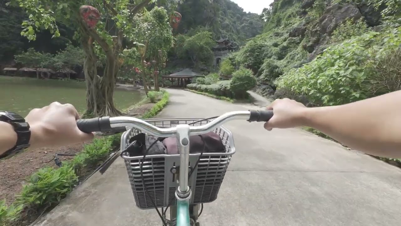 Tuyet Tinh Coc Ninh Binh | Scenic Bicycle Ride in Vietnam