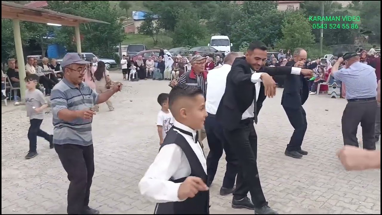 Çaldığım bağlama Kostak Çiftetelli çiçek Dağı #Ahmet_Taş (YENİCE KÖYÜNDE
