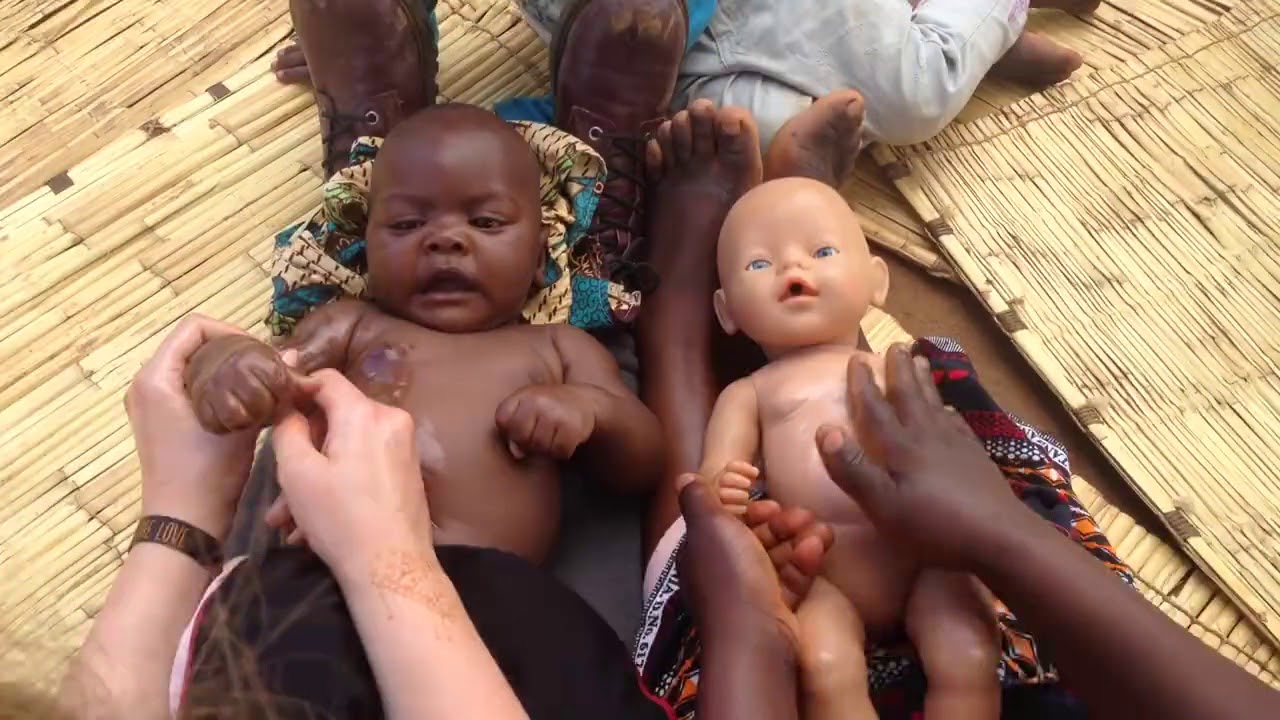 Baby Massage in Malawi as part of our mother & health initative with Love Support Unite