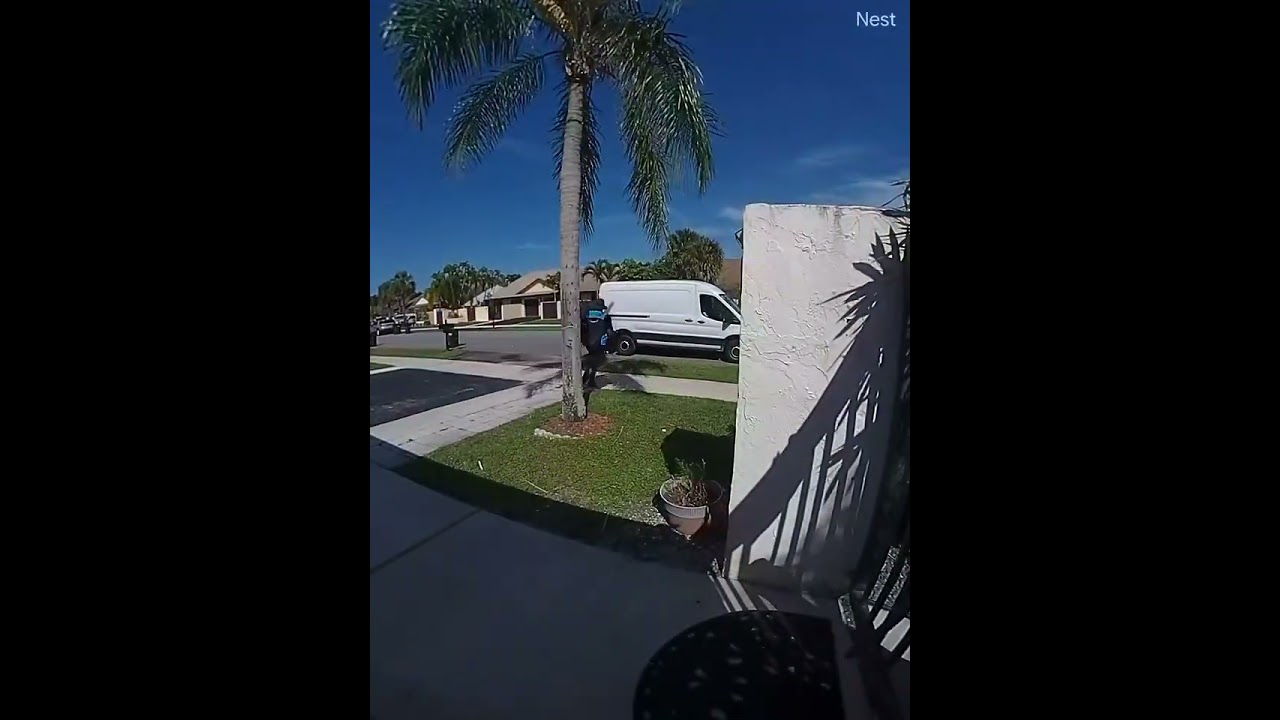 Amazon Driver Ignores Beware of Dogs Sign.
