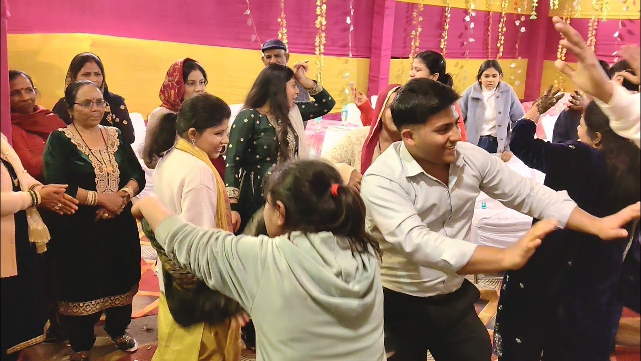 “Shaadi Wala Ghar | Mehendi Vlog 💚with Full Family Masti😂”