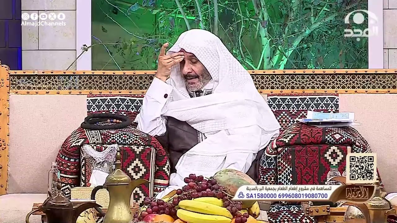 مشهد تمثيلي كوميدي باللغة الفصحى .. تمثيل: عبدالمجيد اليمني وصالح العريض وعبدالحميد النويشر
