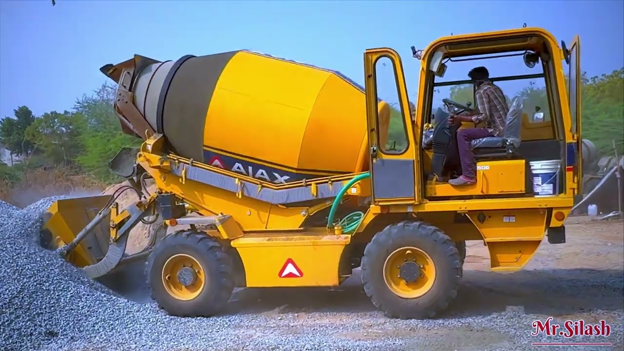 MakinG Concrete FoR RCC Wall 😊😊 // #ajax #automobile #hardwork #excavator #machinery #construction 