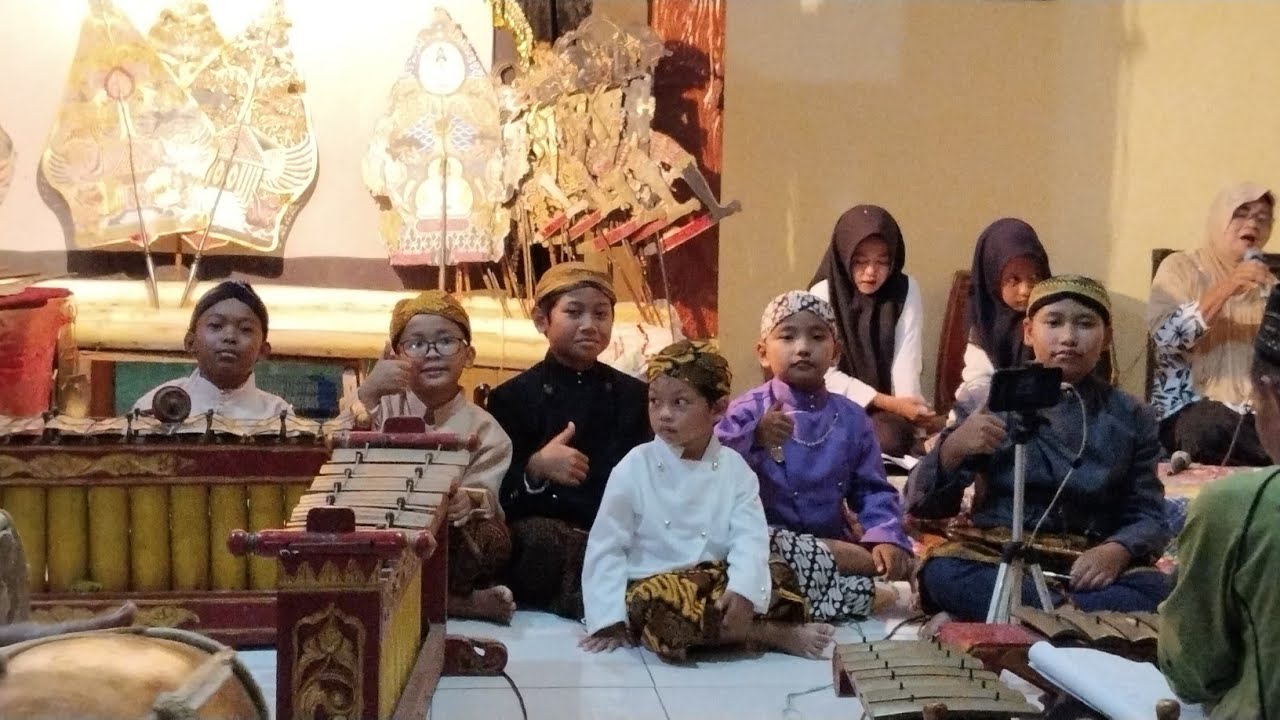 Pentas Pergantian Tahun, 6 Dalang Bocah Sanggar Maerokoco Ngawi