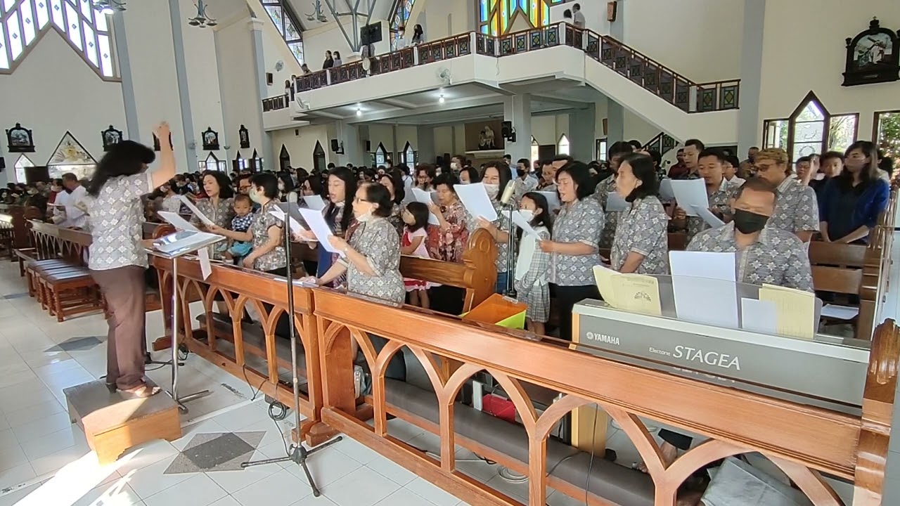 Di Sanggar Maha Suci