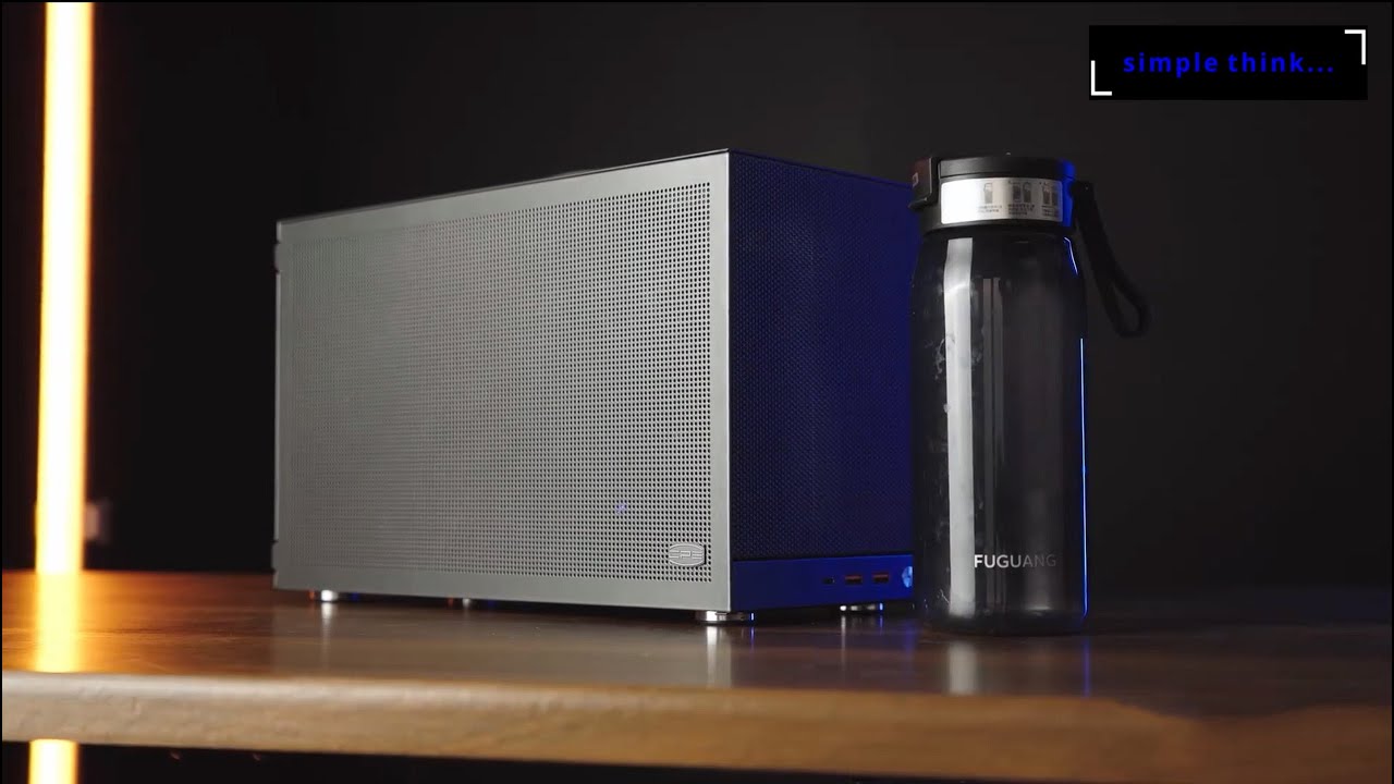 Excellent paint, high-quality materials, A4 ITX chassis. Overclocking three Hummingbird 3 installed.