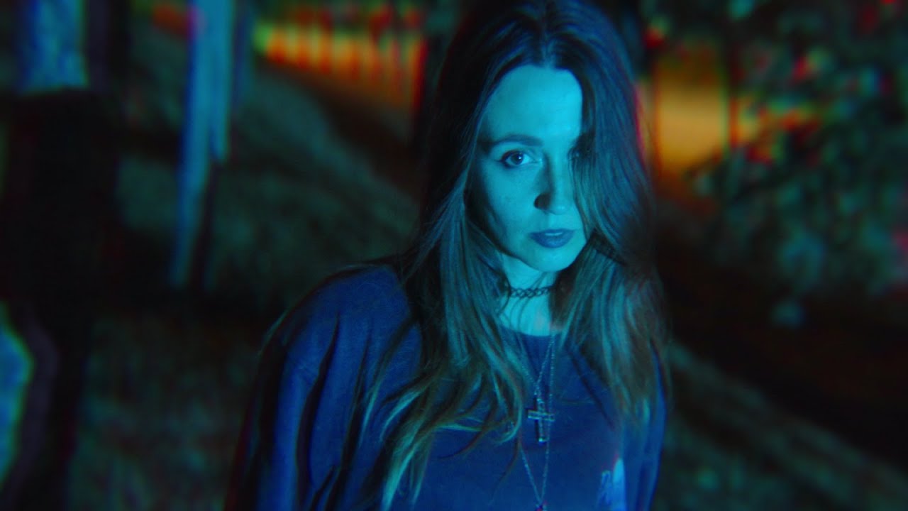 Ada Tril - Islandia (Official Video)