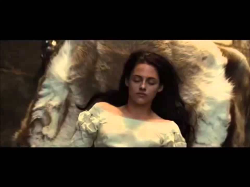 Snow White and the Huntsman - The Breath of Life