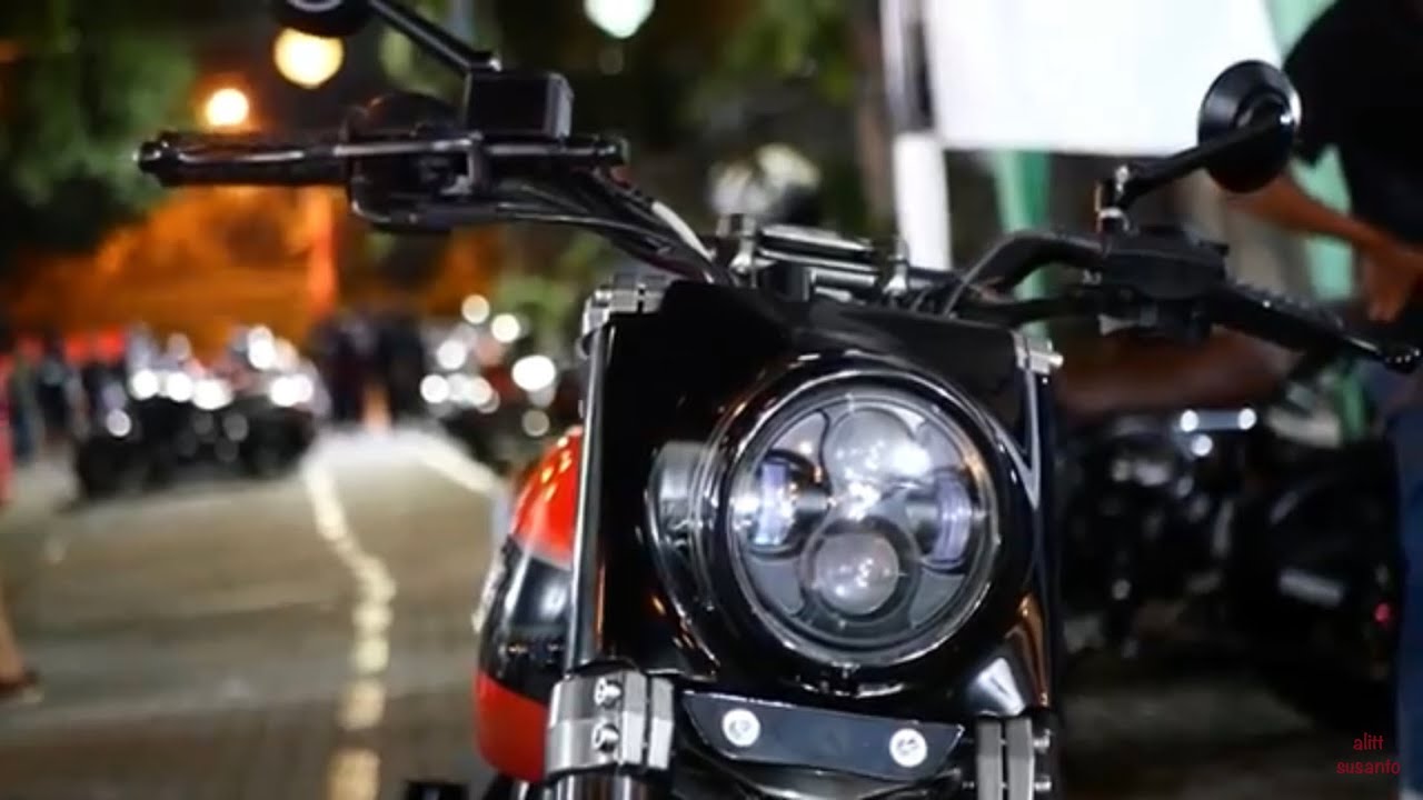 OTOVLOG - Launching KTM Duke 200 Tracker Wendi Cagur, di Jakarta Motogarage [Bocah Jangan Nonton]
