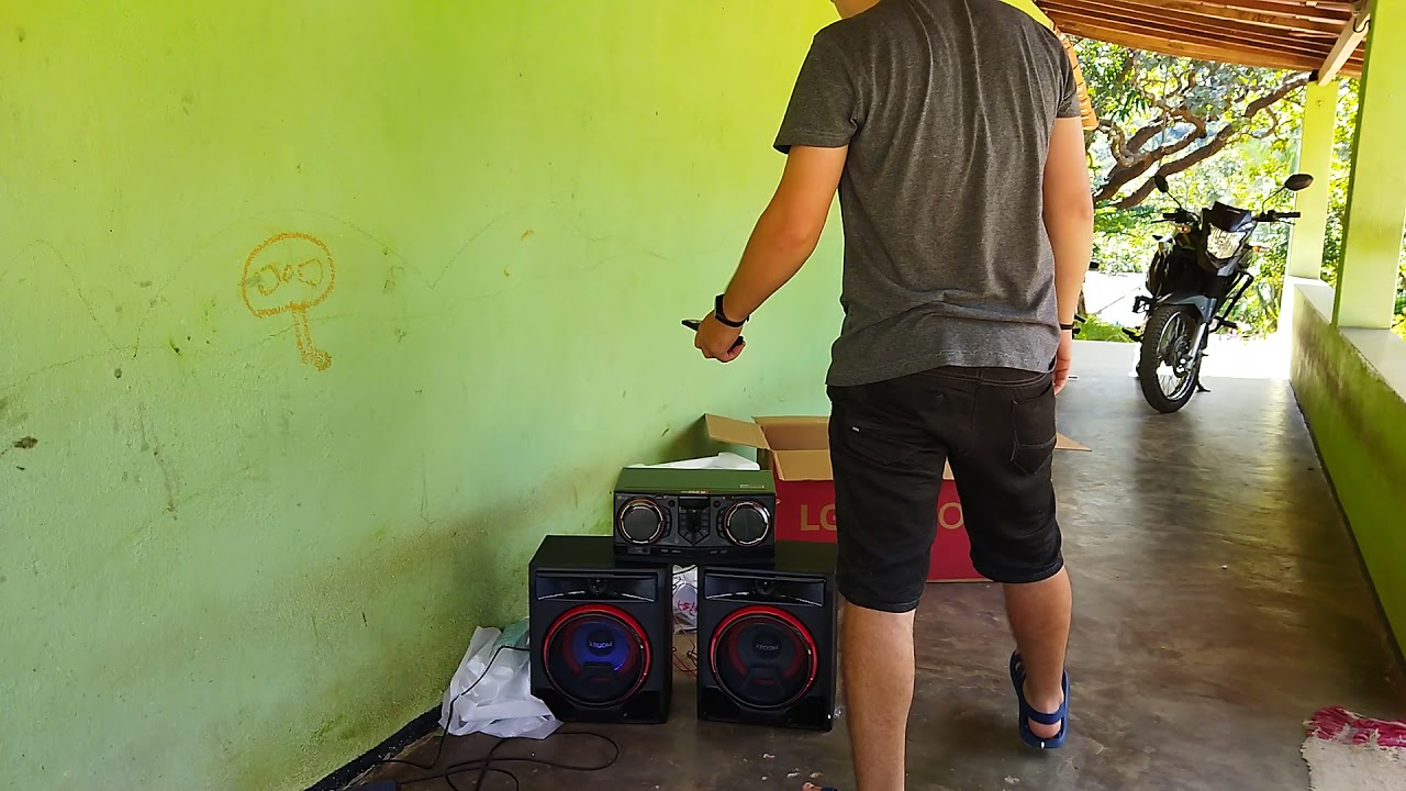 Unboxing - LG CL65 XBOOM 950WATS