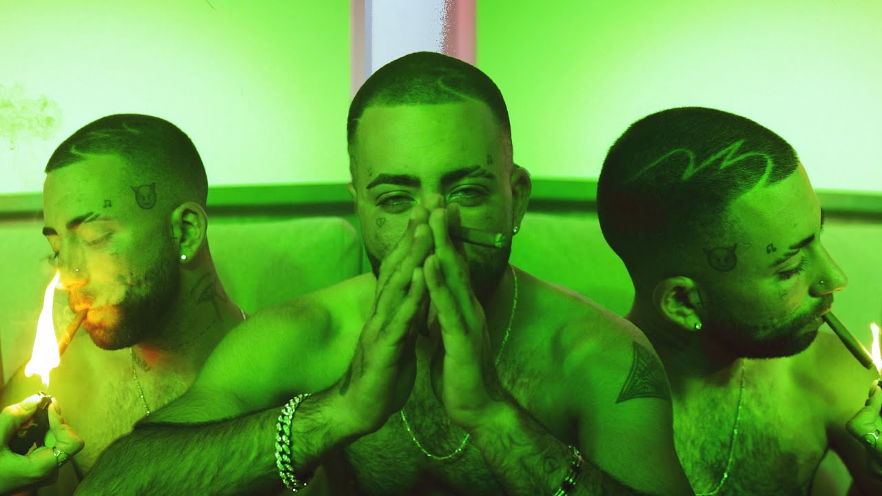 BIGGI - Quemando un blunt (OneShot)