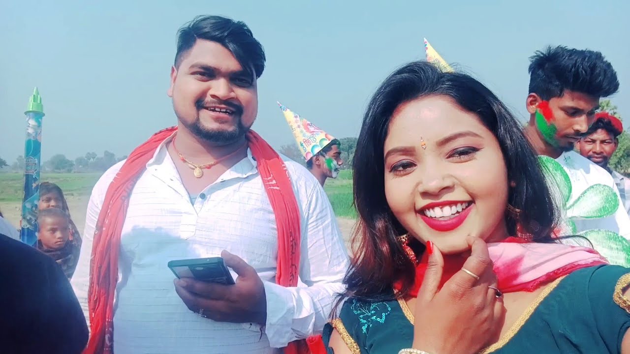 #chhutki-Annu vlog-video#singer-Sagar-Bedardi# ke shooting karte time Holi song#and Anamika-lovely♥️