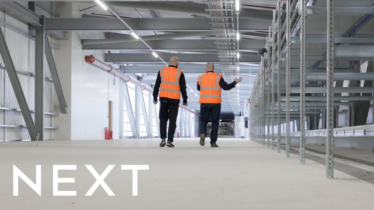 9 Warehouses, 1 Million Storage Locations & Shipping On A Global Scale!