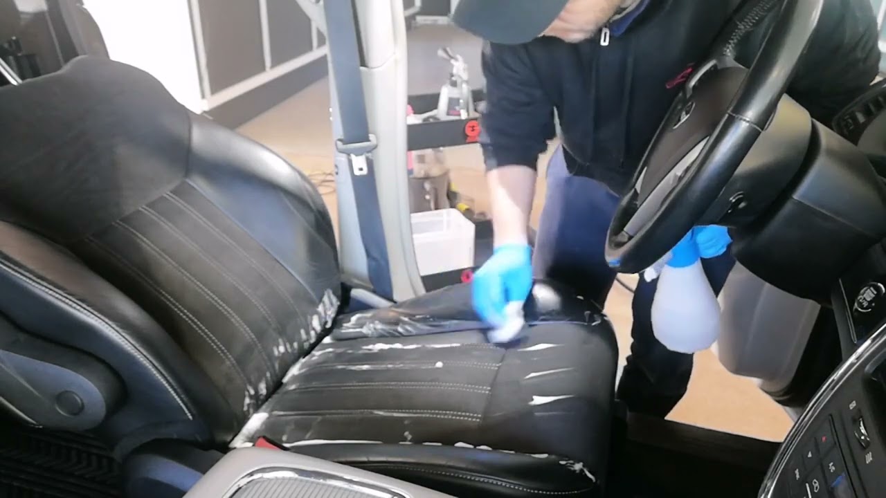 Alcantara tisztítása
