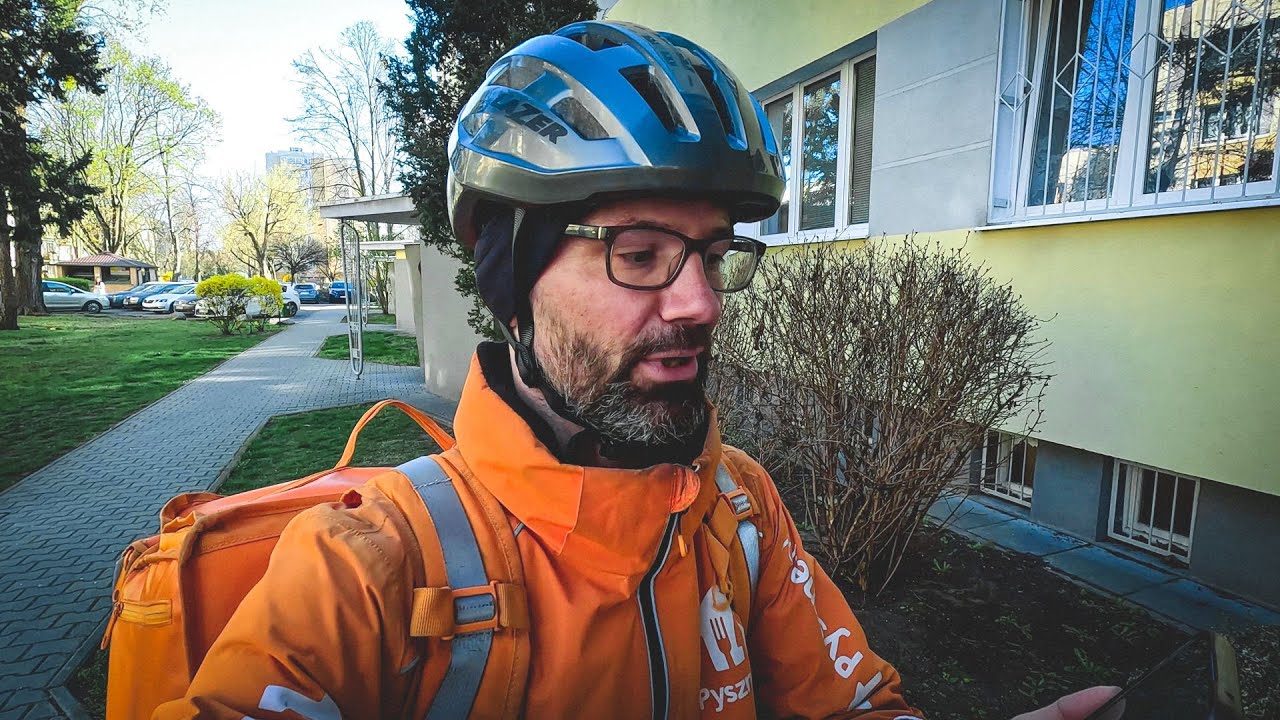 Drugi dzień rowerowych zmagań Górki - Odc. 2 - Pyszne w Warszawie