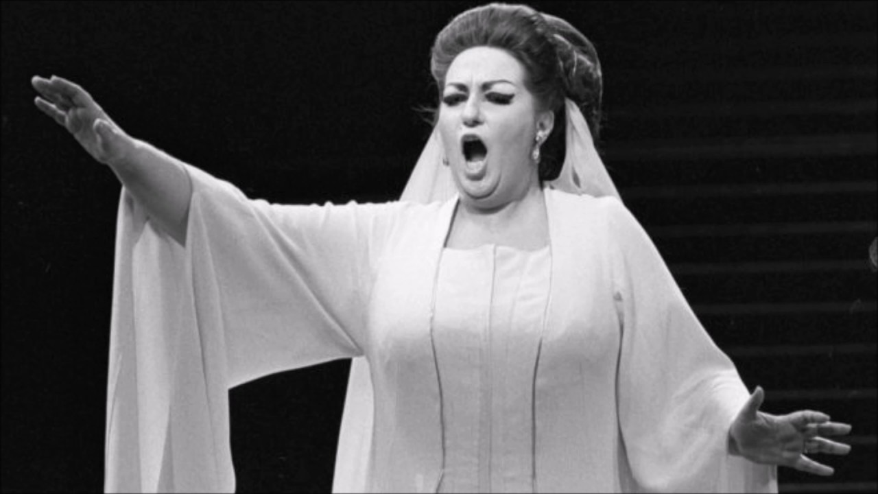 Montserrat Caballé • L'Africaine (Meyerbeer) - Aria: Sur mes genoux (1977)