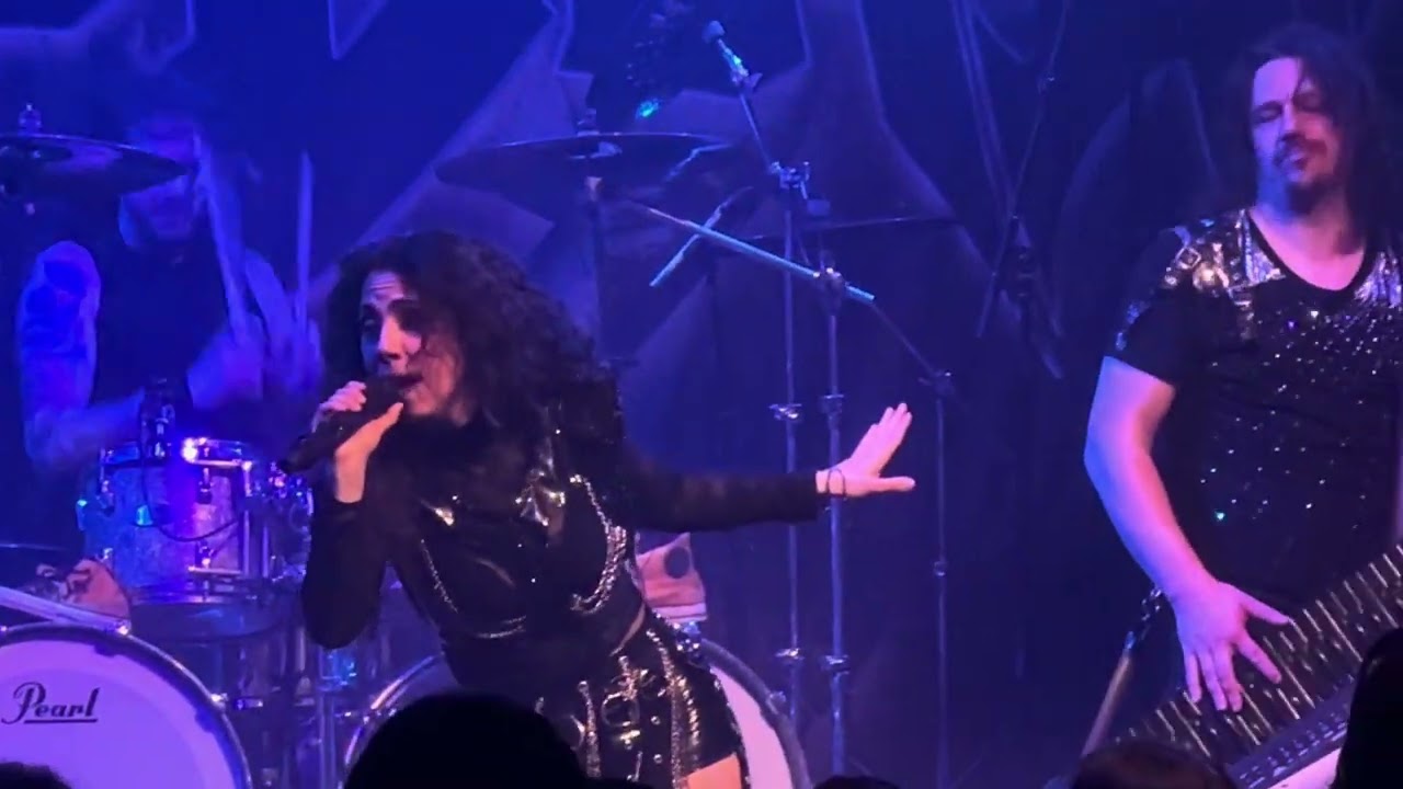 Battle Beast Manning Bar Sydney King for a Day