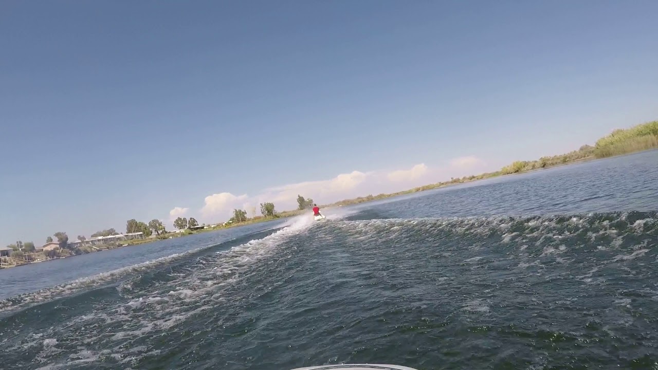 KAWASAKI JET SKI 750 SS 2