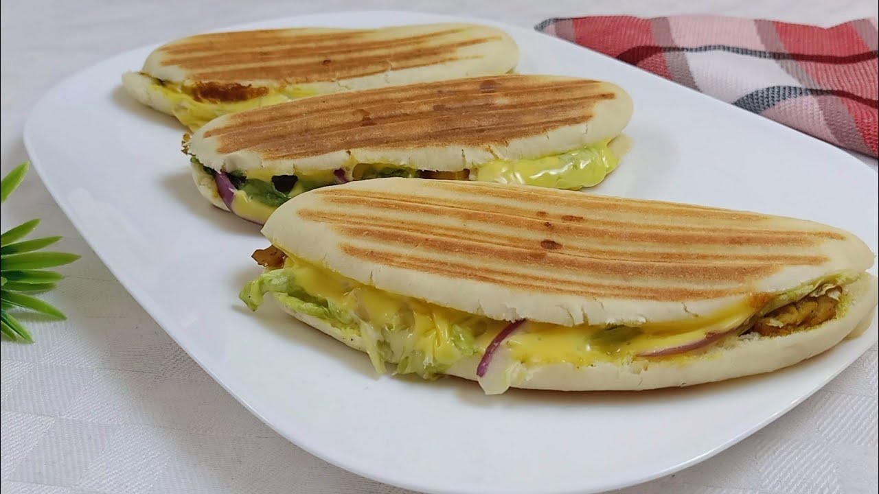سندويشات قمة فالبنة 😍 بخبز جهزيه فالدار بدون تعب .. و بحشو لذيذ جدا