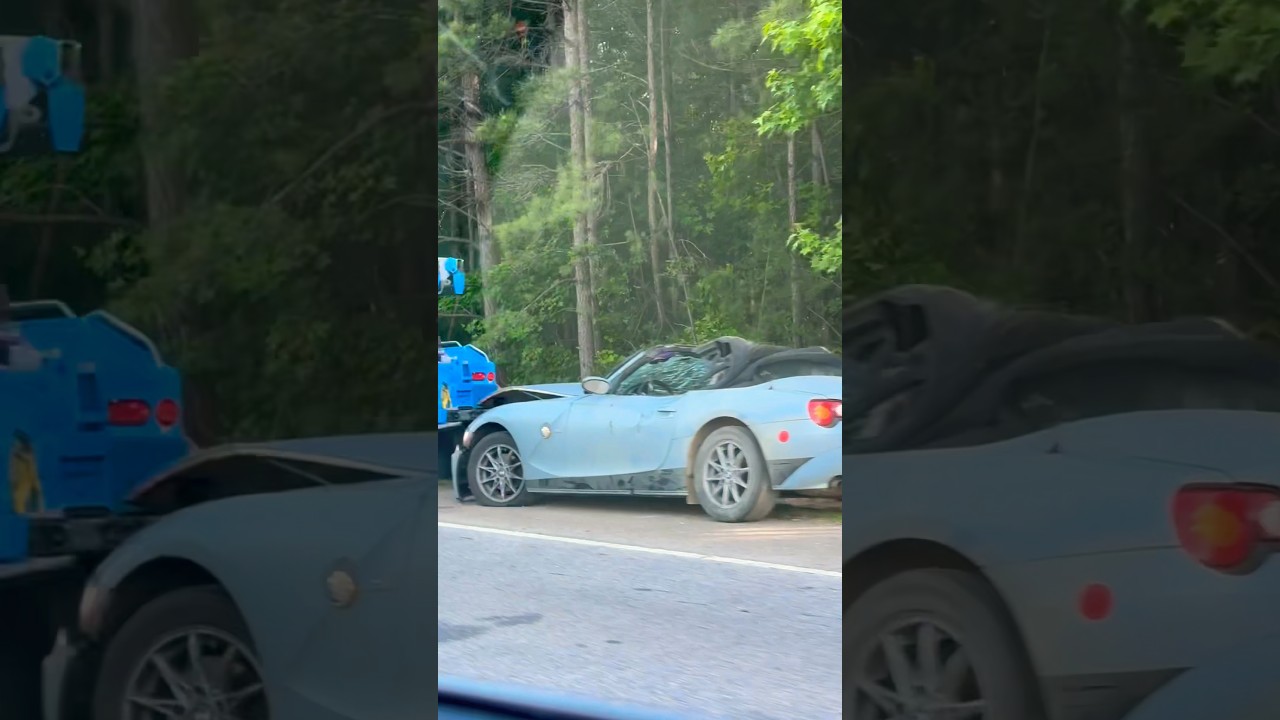 BMW 🚙 convertible in an accident 🙃#viral #bmw #bmwconvertible