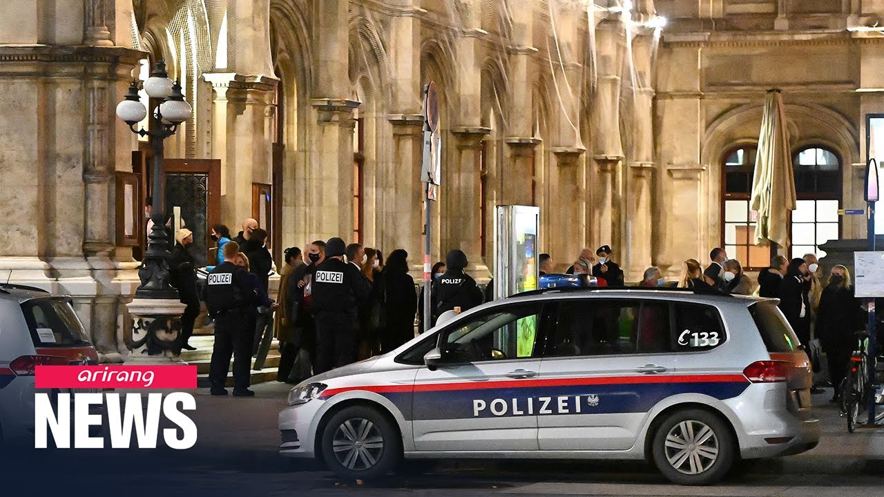 At least 2 dead after shooting near synagogue in Vienna