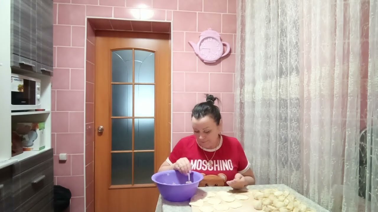 А шо ещё делать в такую погоду😖🤩
