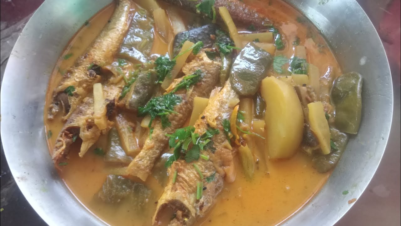 সবজি দিয়ে বাটা মাছের ঝোল......।#cooking #food #recipe #easyrecipe #lunch #fish #bengalirecipe.....।