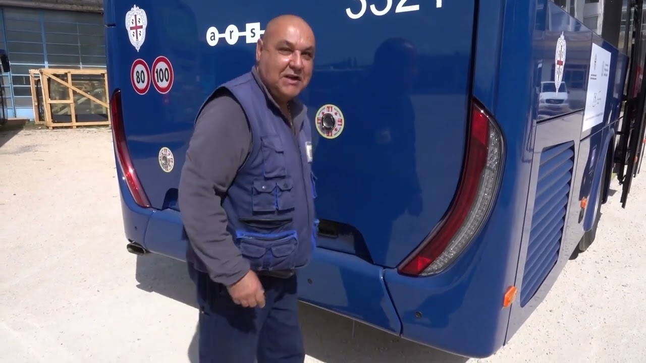 Giunta regional . 40 mln per ammodernamento   della flotta ARST con bus elettrici 22 07 22