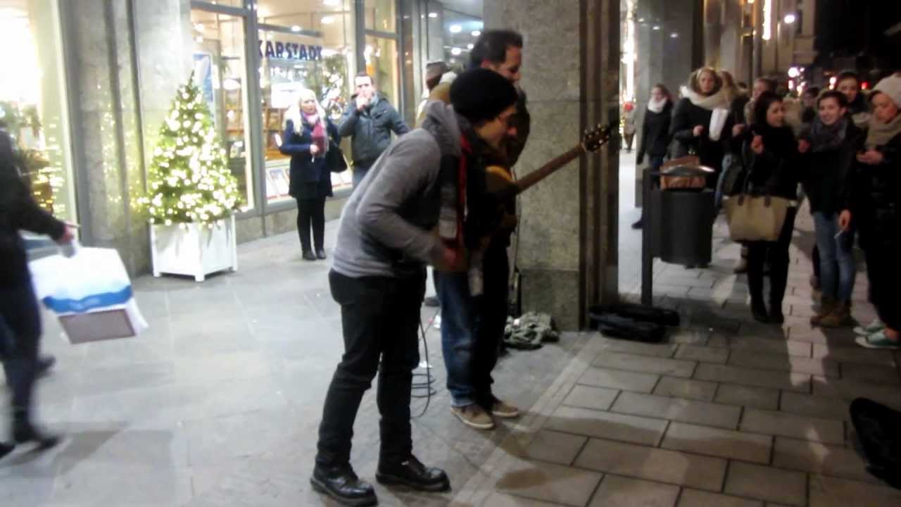 Ideas we Forgot - Mad World Cover Weihnachtsmarkt