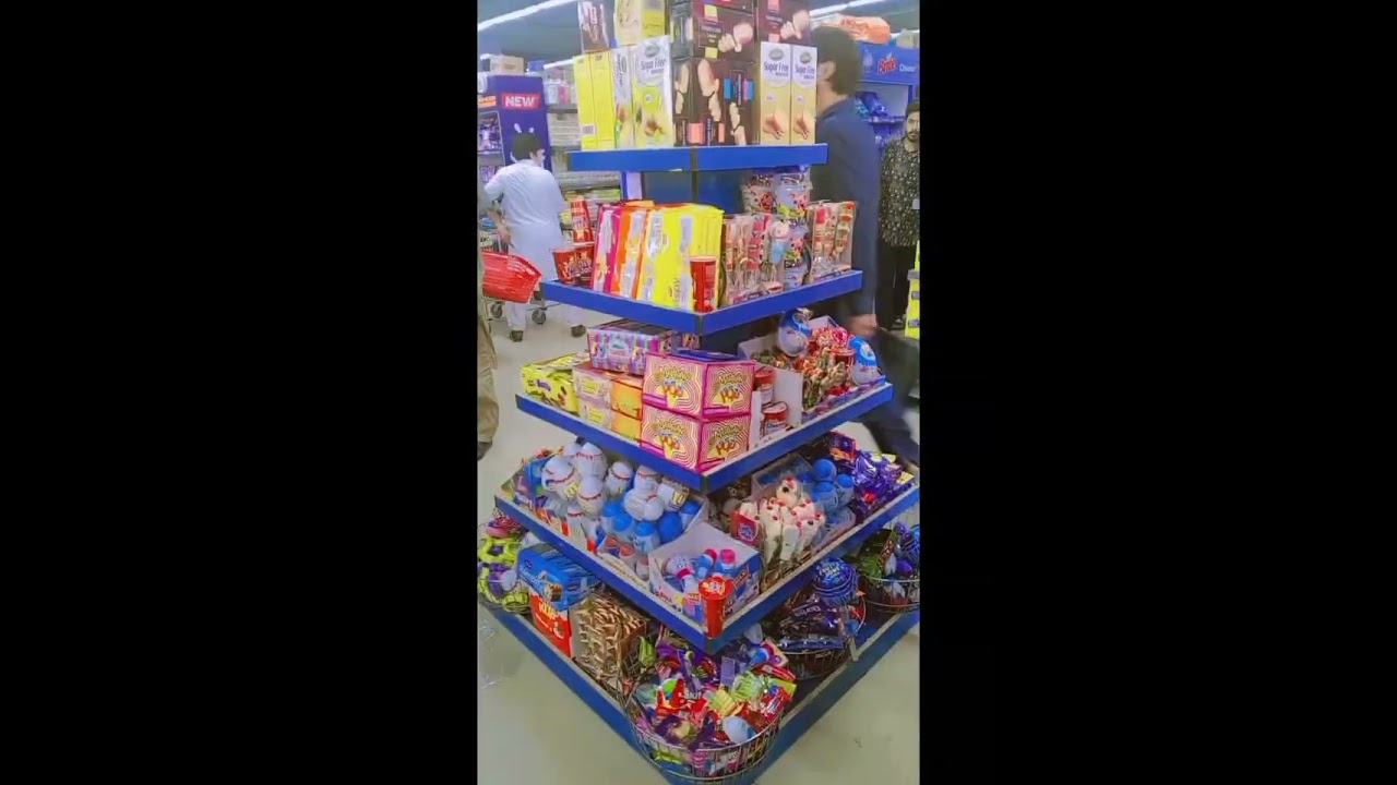 AJ hum gya tha shopping karna🛍️ 