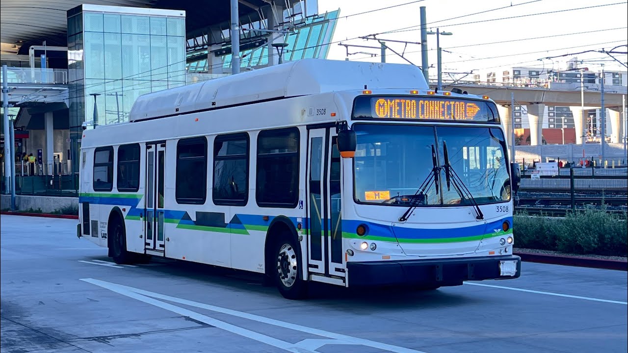 ⁴ᴷ⁶⁰ LAWA 2011 New Flyer C40LFR #3508 on LAX Metro Connector Shuttle
