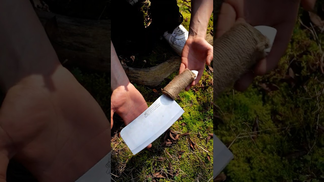 How to Make a Wooden Handle for a Lost Hatchet🪓 #survival #bushcraft #camping #lifehacks #outdoors