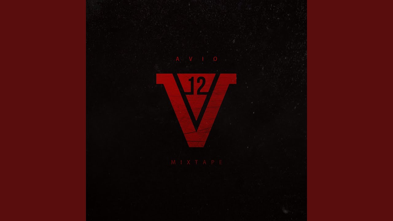 V12