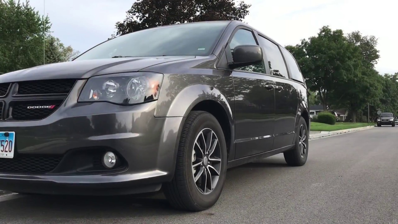 2018 Dodge Grand Caravan SE Plus Start Up, Engine, Short Drive, & Full Tour