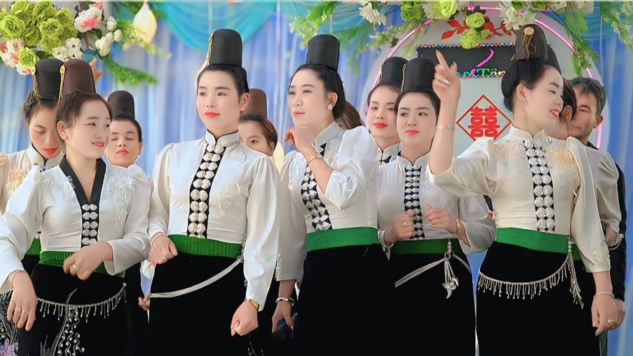 NHẠC TÂY BẮC | GÁI THÁI 26 NHẢY MỪNG TÂN GIA "GIA ĐÌNH MINH QUANH" BẢN HÁN XÃ THUẬN CHÂU 