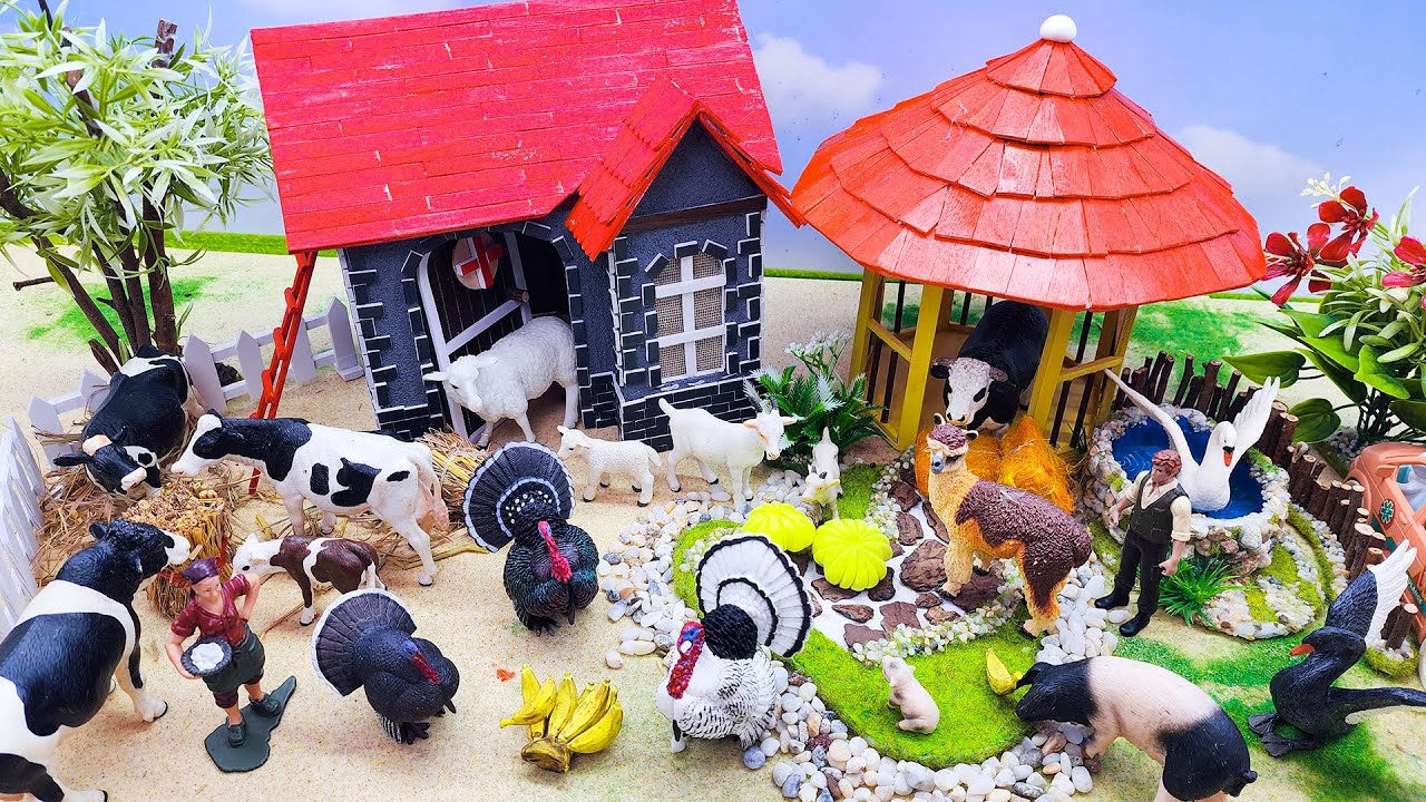 60 Minutes Satisfying Build a Cow Farmyard Miniature - Caring for Horse Injured - Farm Diorama