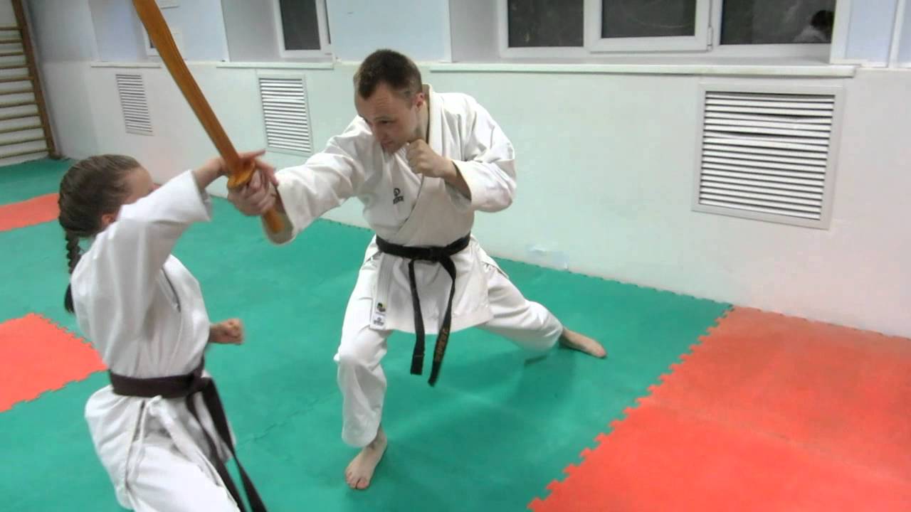DrobyshevskyKarateSystem:Nijushiho-Combat Bunkai-6-Age Uke and Tate Empi-Sword Disarm