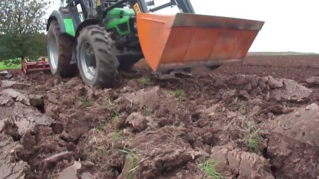 Deutz DX 4.50 am Kreiseln