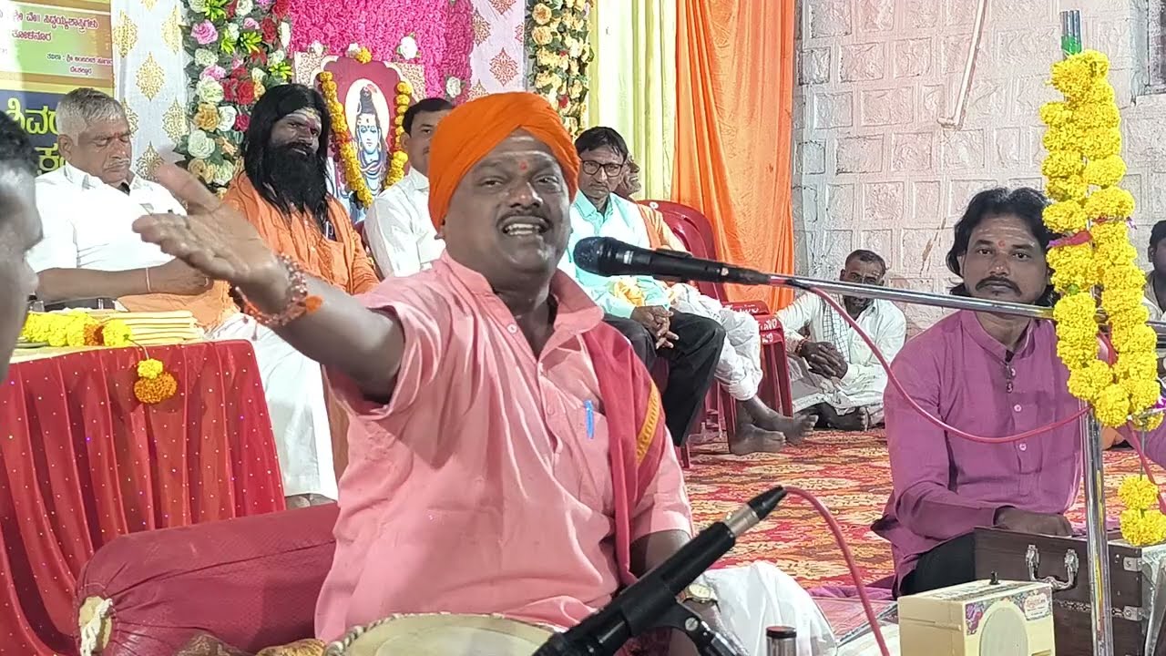 ಪ್ರವಚನ ಕಾರ್ಯಕ್ರಮ ಕಡಕೋಳ ಶ್ರೀ ಮಡಿವಾಳೇಶ್ವರ ಶಿವಯೋಗಿಗಳ ಮಹಾ ಮಠ 