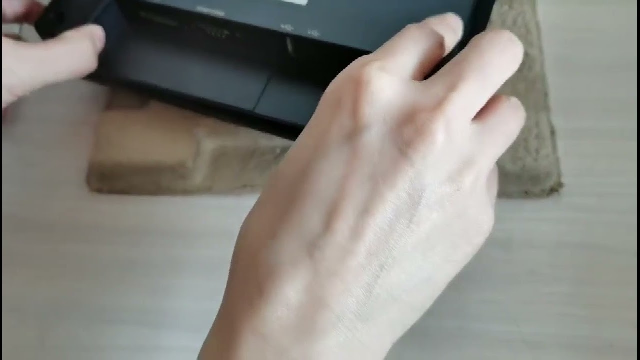 Remove and replace coin battery of Upsilon HMI human machine interface