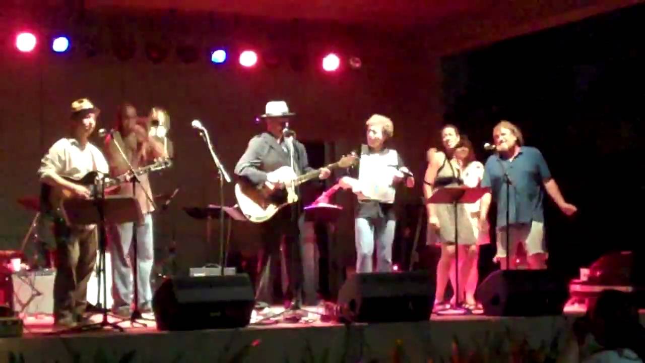Paul Sanchez & the Rolling Road Show - Be a Threadhead