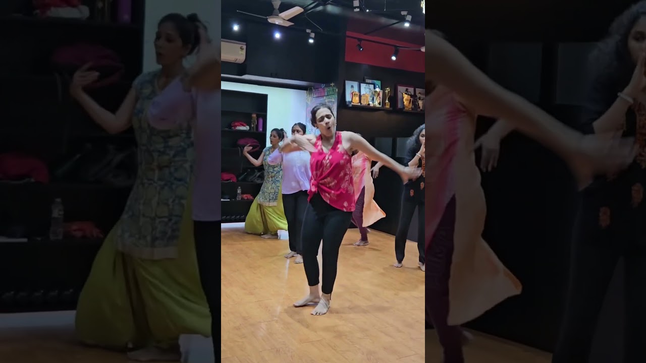 Ghoomar | Deepika Padukone | Padmaavat | Aziza Degwekar | Stepz Studio